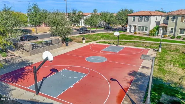 $368,550 | 4761 East Portola Valley Drive, Unit 102, Gilbert, AZ 85297