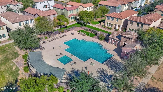 $368,550 | 4761 East Portola Valley Drive, Unit 102, Gilbert, AZ 85297