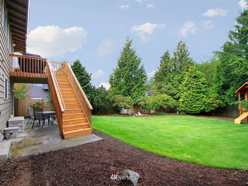 727 13th Way Southwest Edmonds, WA 98020 - Photo 18 of 20 Gallery Image 18