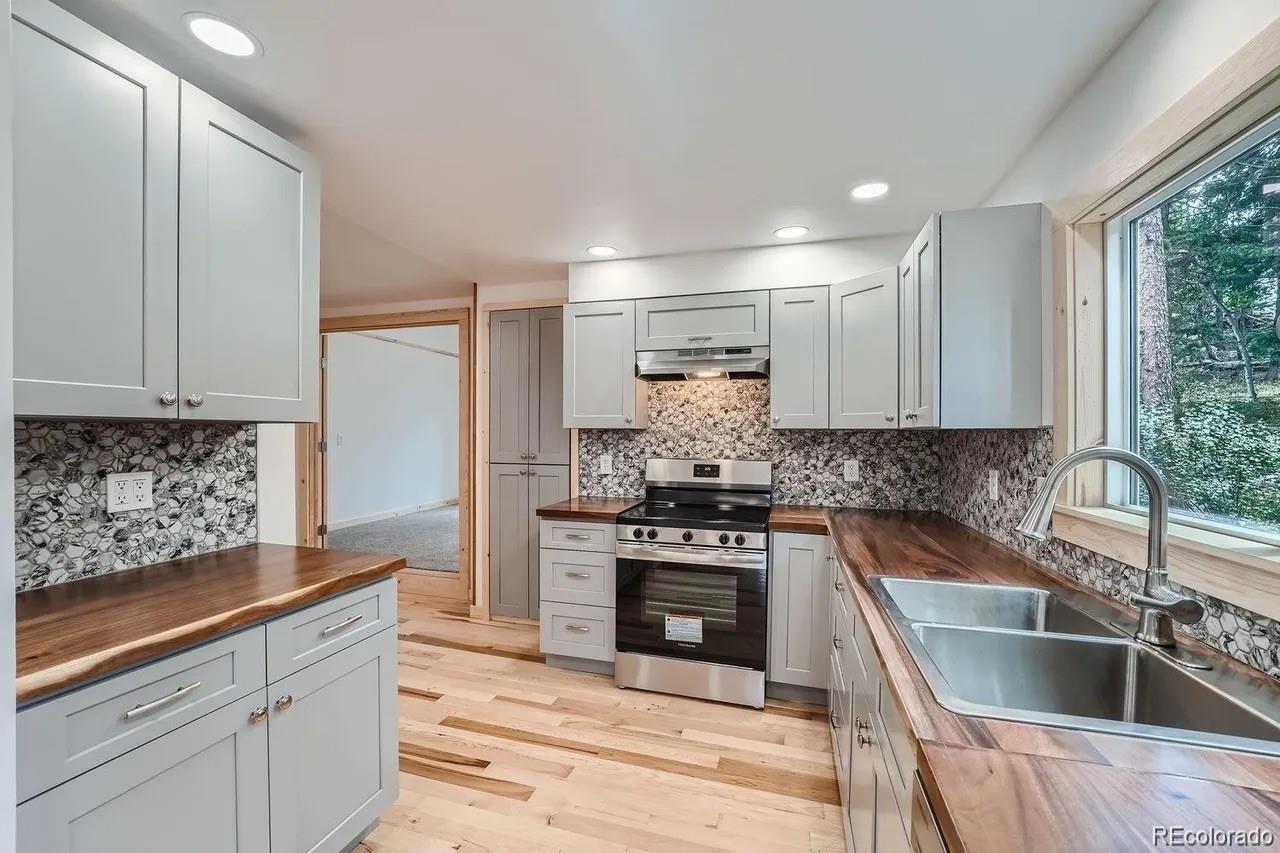 192 Signal Rock Road Golden, CO 80403 - Photo 28 of 30 Gallery Image 28