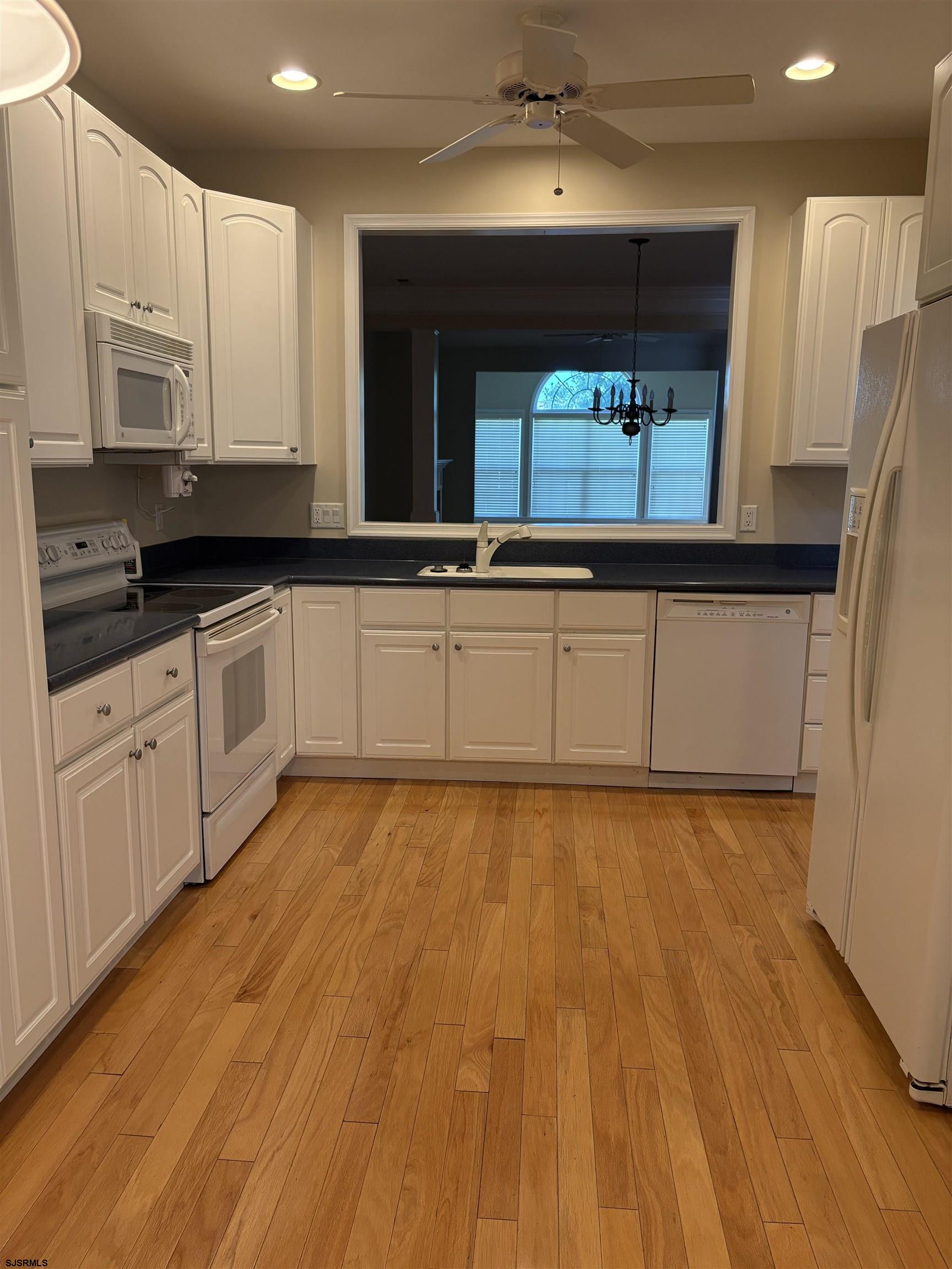 1731 South Shore Road, Unit 128 Marmora, NJ 08230 - Photo 8 of 21