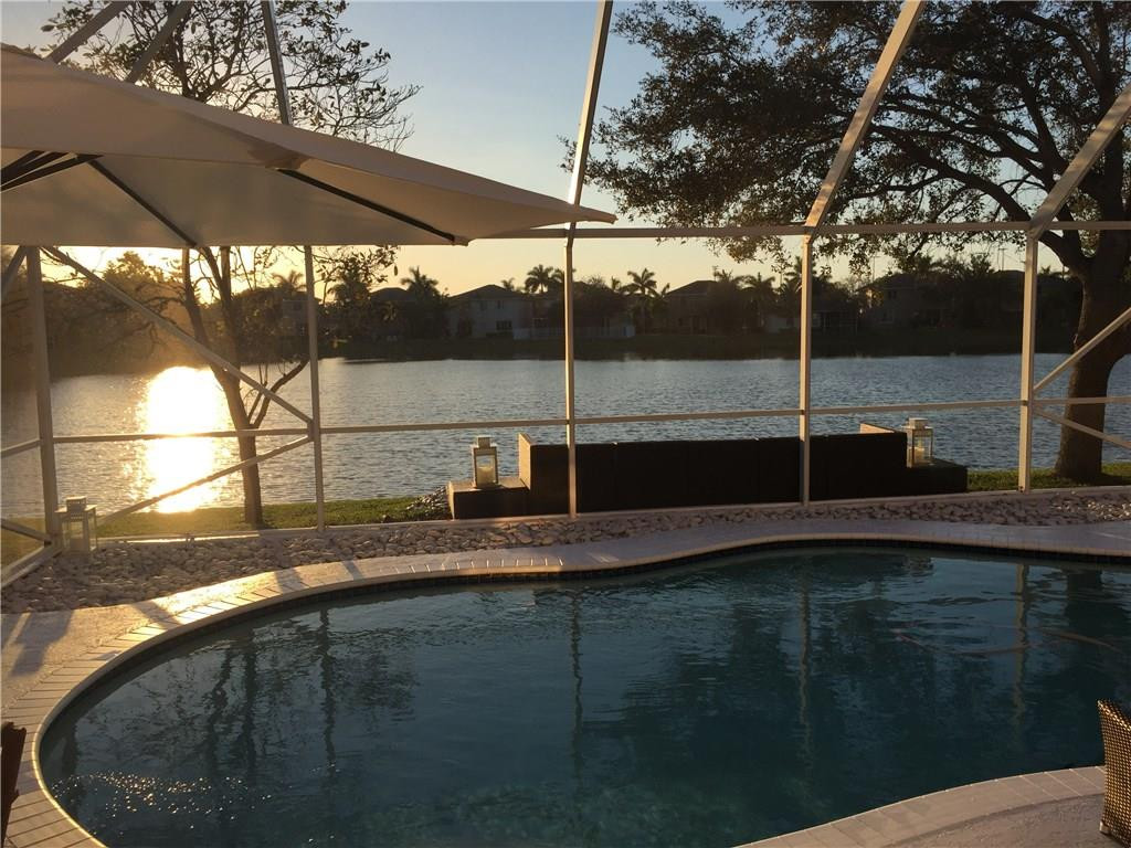5019 Pebblebrook Terrace Pompano Beach, FL 33073 - Photo 17 of 34 Photo 17