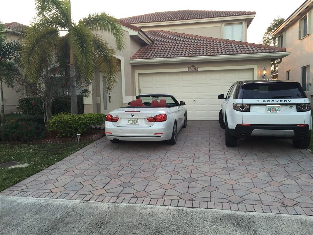 5019 Pebblebrook Terrace Pompano Beach, FL 33073 - Photo 3 of 34 Photo 3
