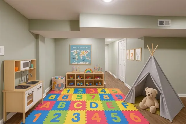 $450,000 | 1535 Powers Run Road, Pittsburgh, PA 15238