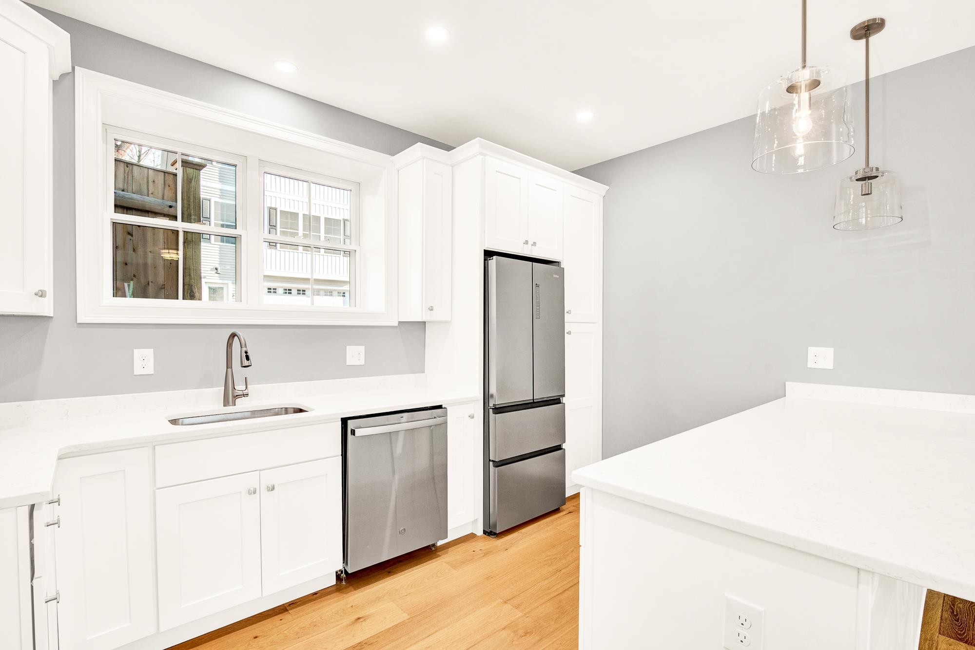 759 Central Avenue, Unit 1 Dover, NH 03820 - Photo 12 of 45