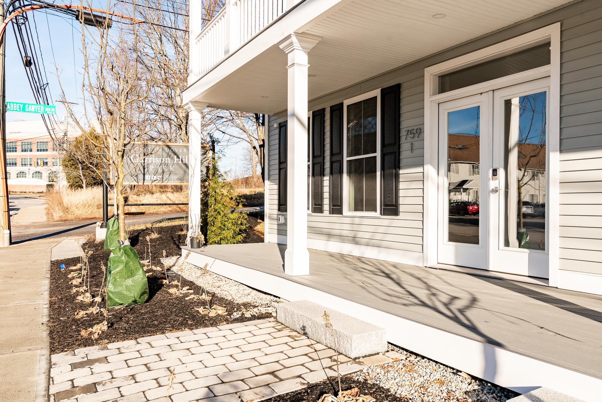 759 Central Avenue, Unit 1 Dover, NH 03820 - Photo 3 of 45