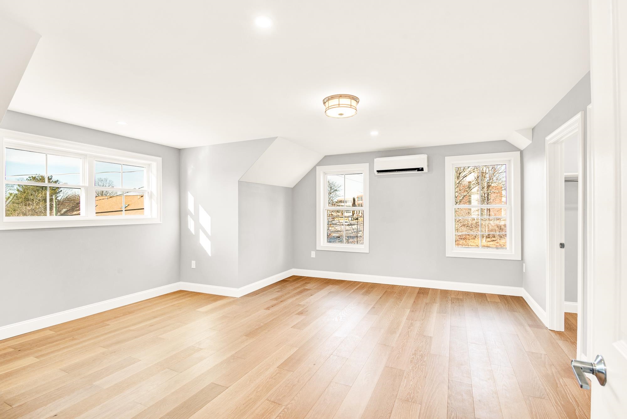 759 Central Avenue, Unit 1 Dover, NH 03820 - Photo 32 of 45