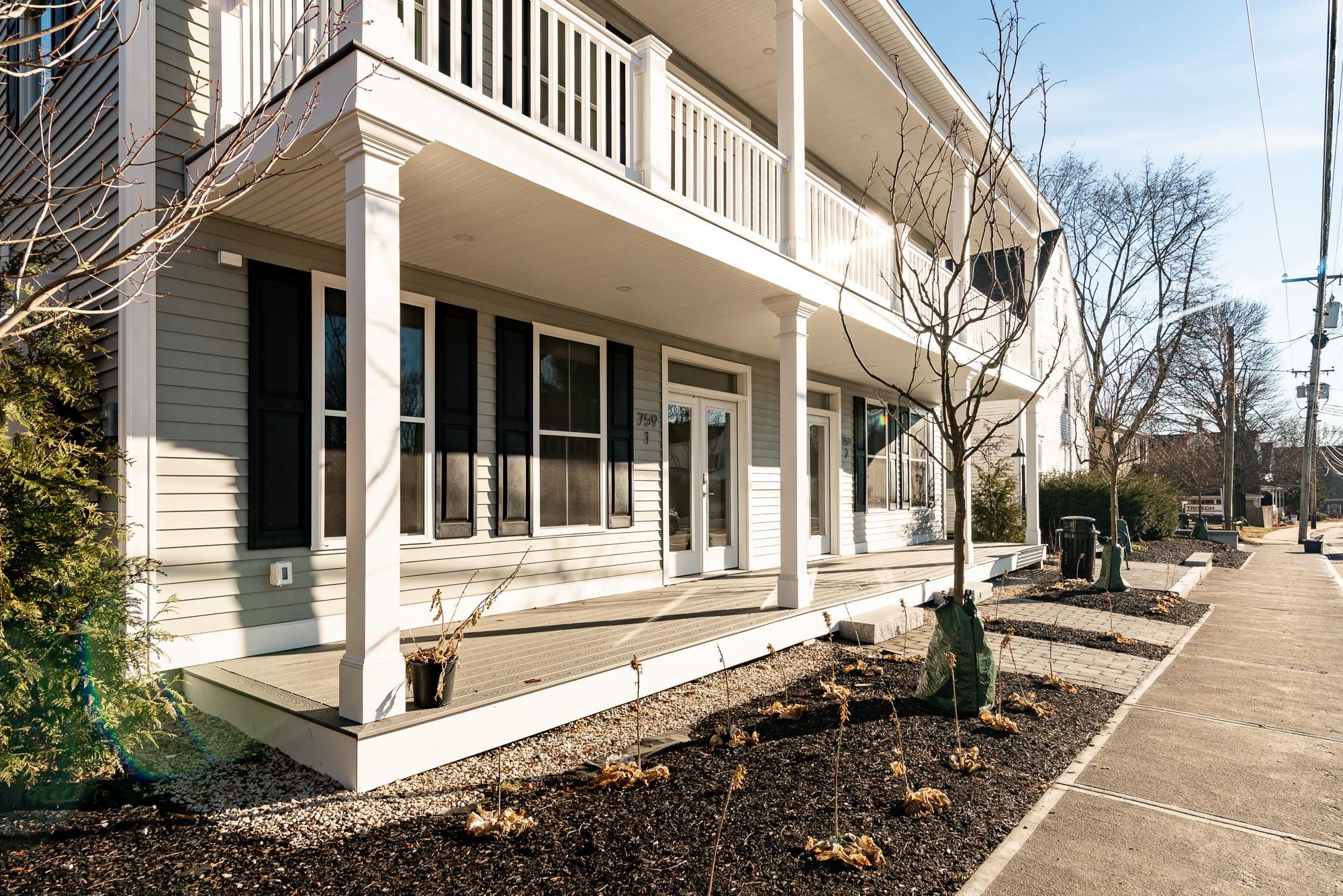 759 Central Avenue, Unit 1 Dover, NH 03820 - Photo 4 of 45