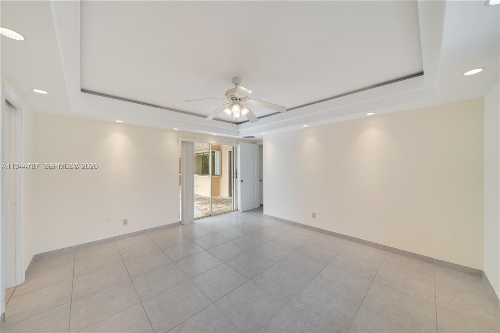 5524 Cleveland Street Hollywood, FL 33021 - Photo 25 of 36 a view of an empty room