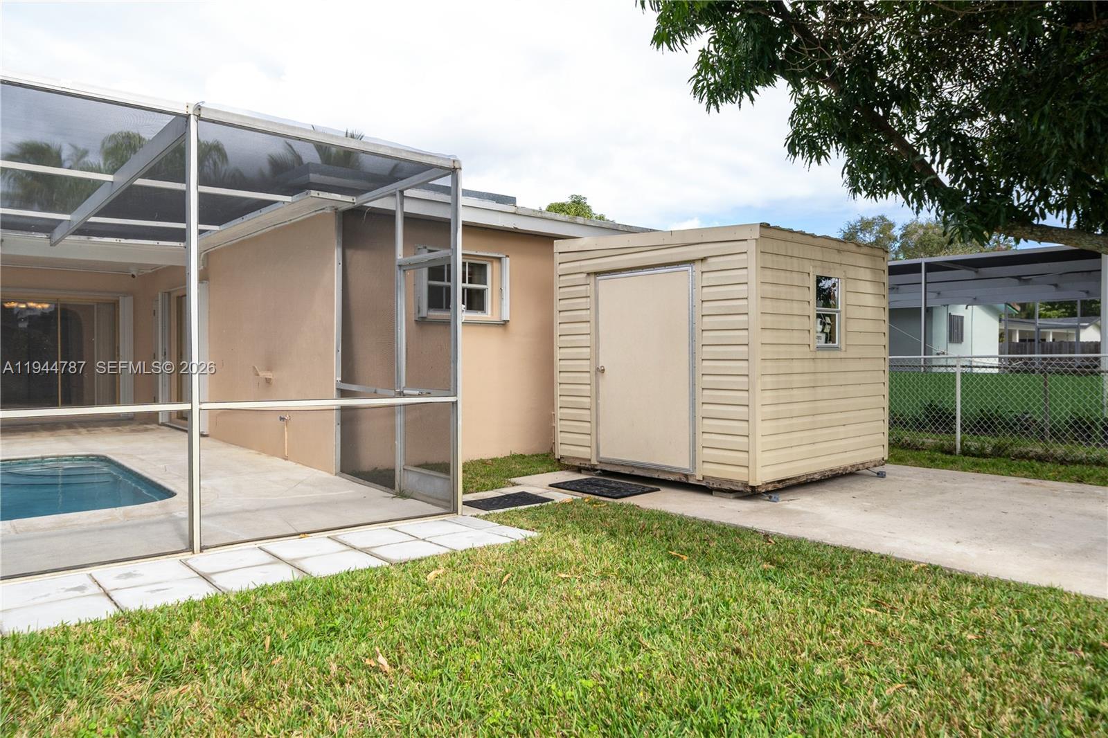 5524 Cleveland Street Hollywood, FL 33021 - Photo 33 of 36