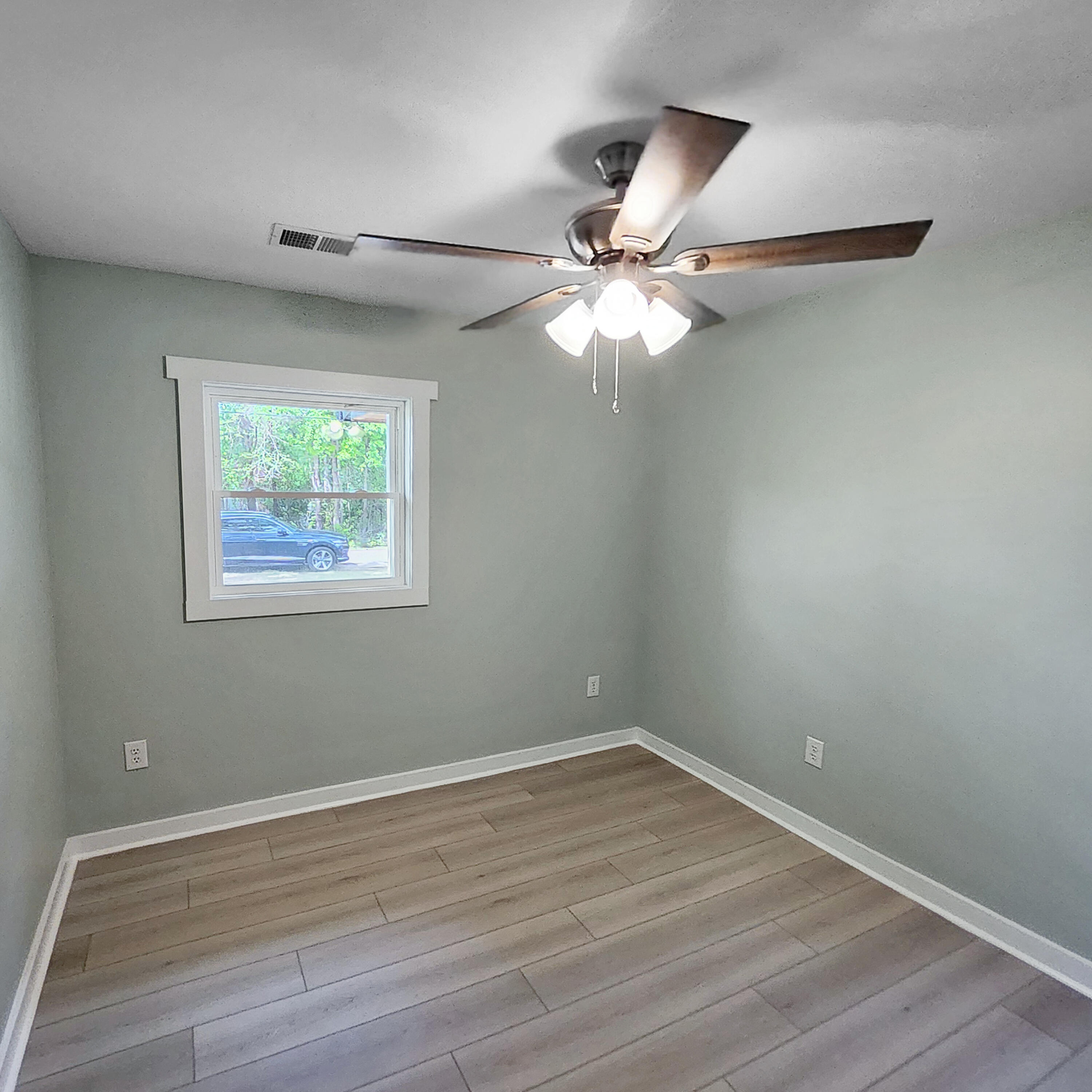 202 East Huggins Street Manning, SC 29102 - Photo 13 of 21