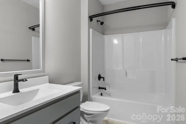 $585,000 | 1112 Blueview Drive, Black Mountain, NC 28711