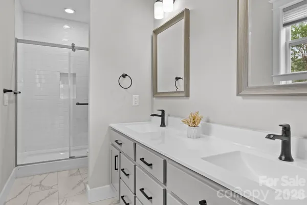 $585,000 | 1112 Blueview Drive, Black Mountain, NC 28711