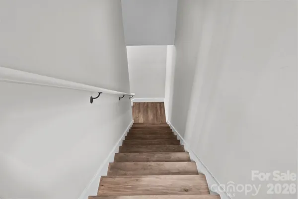 $585,000 | 1112 Blueview Drive, Black Mountain, NC 28711