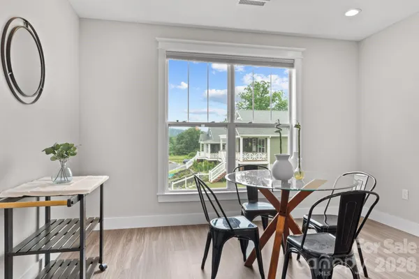 $585,000 | 1112 Blueview Drive, Black Mountain, NC 28711