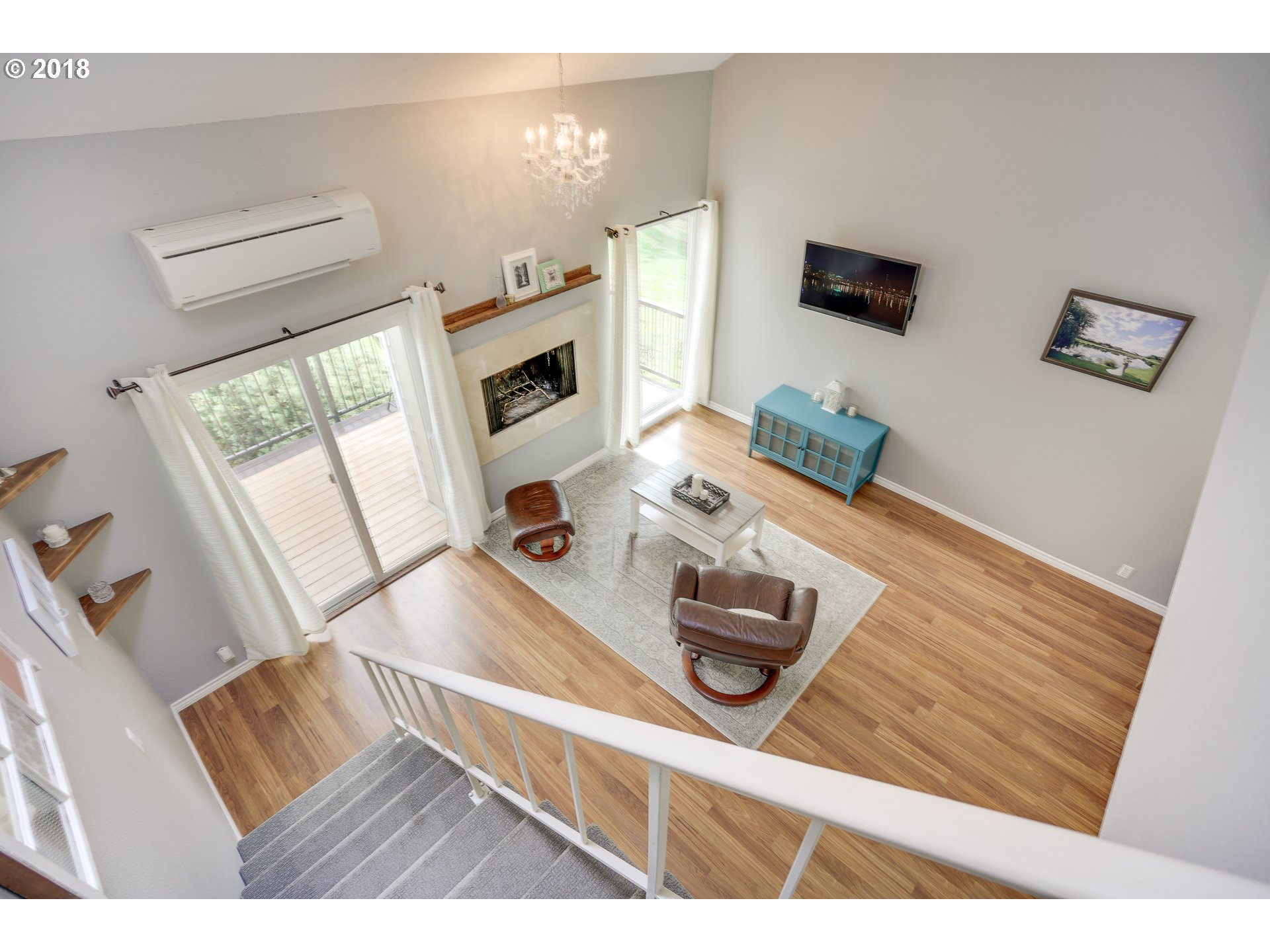 4592 Southwest Comus Place Portland, OR 97219 - Photo 13 of 23 Gallery Image 13