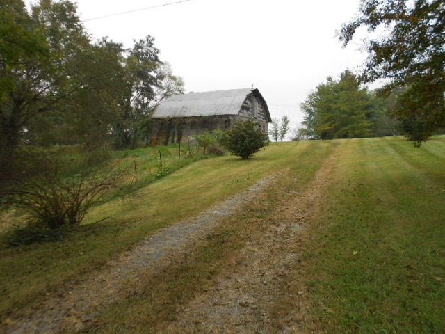122 Mountain Road Blaine, TN 37709 - Photo 8 of 27 DSCN3065