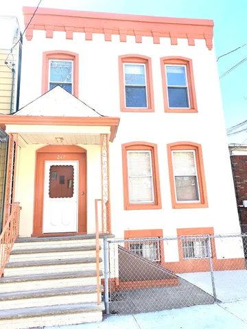 $2,695 | 247 Clendenny Avenue, Unit 2, Jersey City, NJ 07304