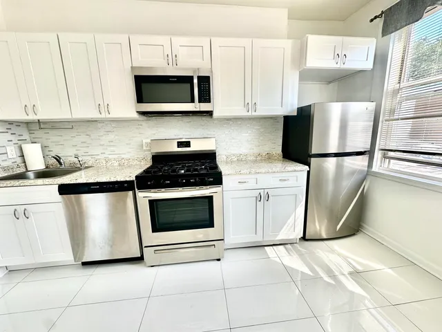 $2,695 | 247 Clendenny Avenue, Unit 2, Jersey City, NJ 07304