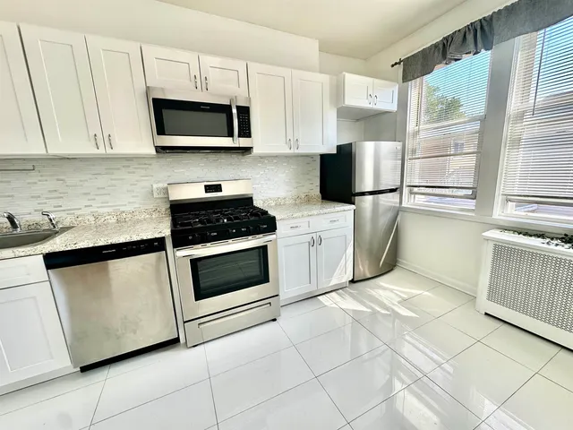 $2,695 | 247 Clendenny Avenue, Unit 2, Jersey City, NJ 07304