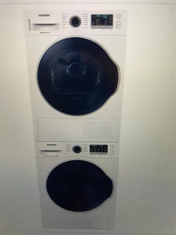 $2,695 | 247 Clendenny Avenue, Unit 2, Jersey City, NJ 07304