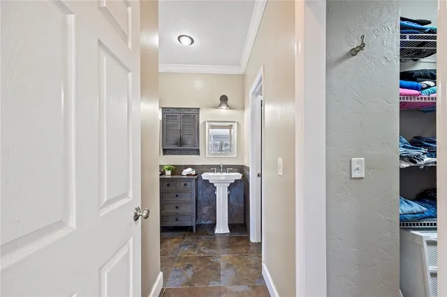 $899,000 | 10720 Northwest 53rd Terrace, Gainesville, FL 32653