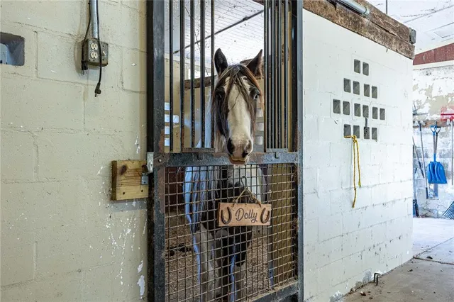 $874,000 | 10720 Northwest 53rd Terrace, Gainesville, FL 32653