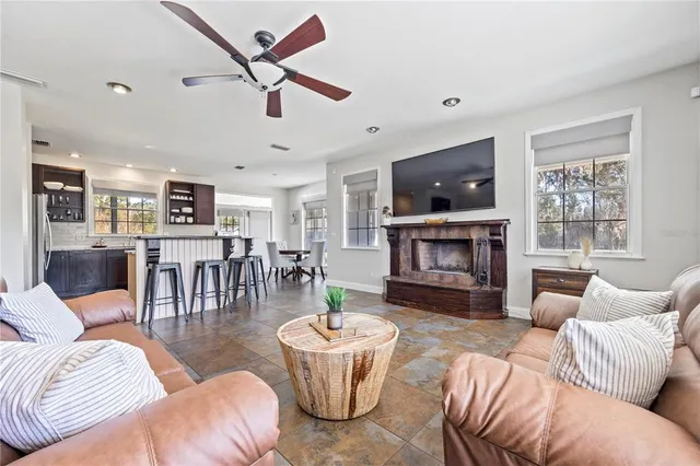 $899,000 | 10720 Northwest 53rd Terrace, Gainesville, FL 32653