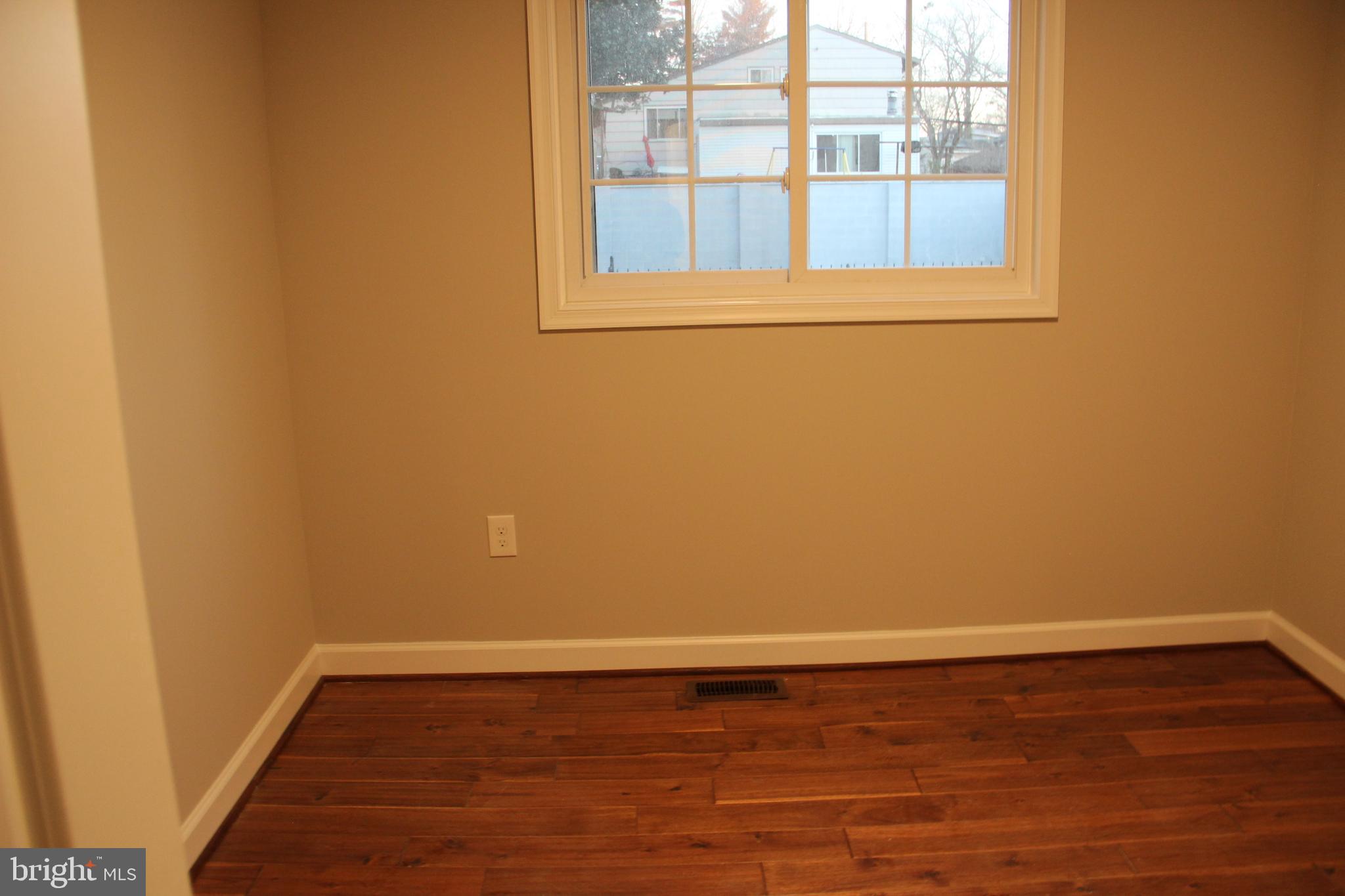 4404 Mahan Road Silver Spring, MD 20906 - Photo 29 of 35