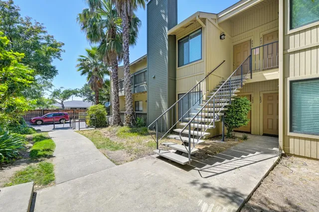 $182,500 | 3939 Madison Avenue, Unit 243, North Highlands, CA 95660