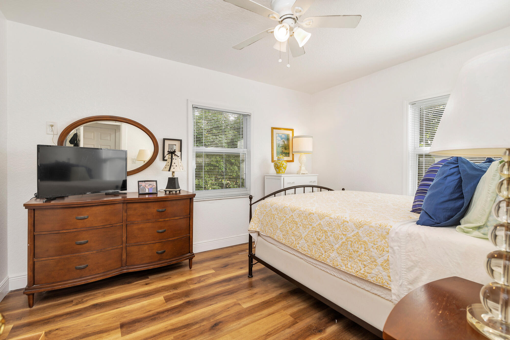 324 Pilgrim Road West Palm Beach, FL 33405 - Photo 12 of 30 Bedroom 2