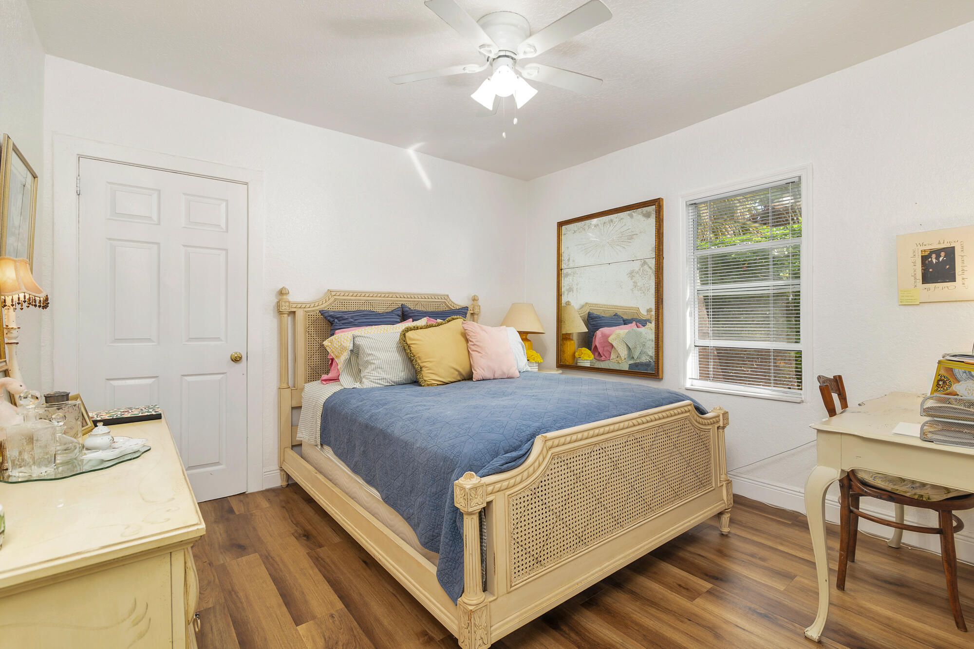 324 Pilgrim Road West Palm Beach, FL 33405 - Photo 10 of 30 Bedroom 1