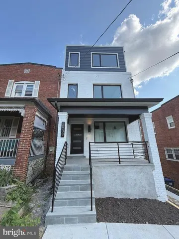 $3,600 | 2909 N Street Southeast, Unit B, Washington, DC 20019
