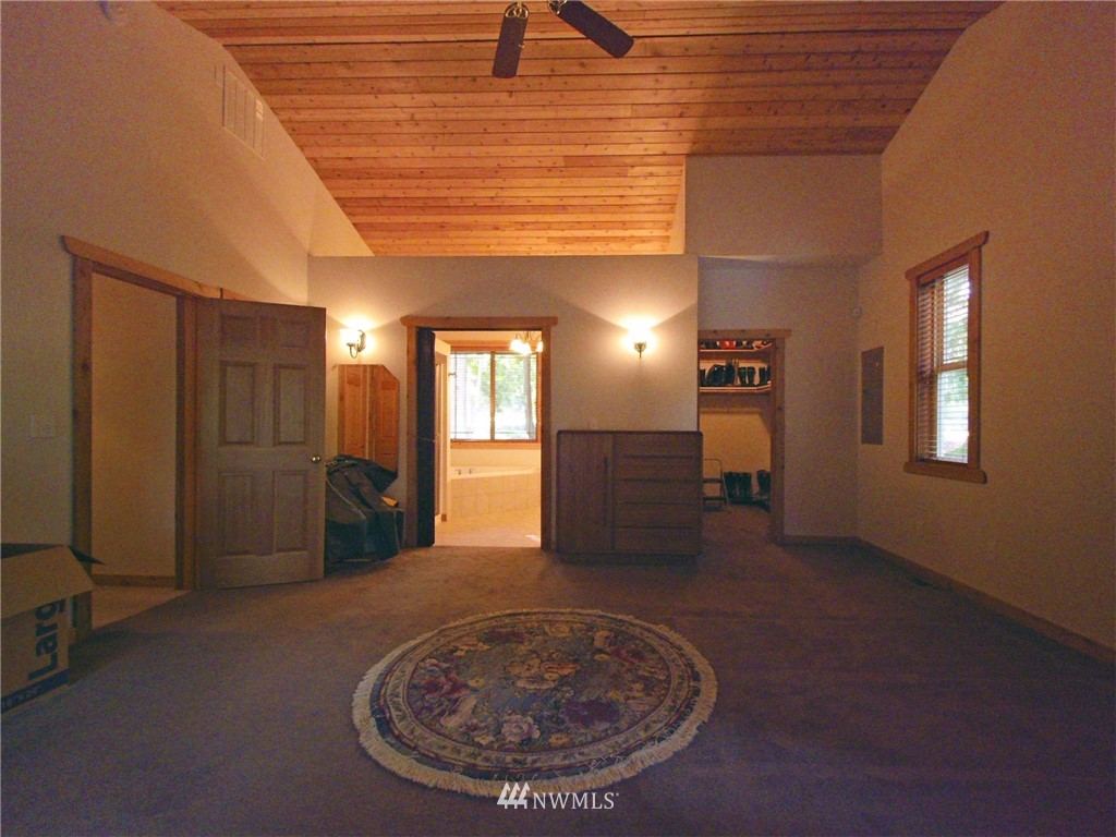 60 Elwha Bluff Road Port Angeles, WA 98363 - Photo 18 of 25 Gallery Image 18