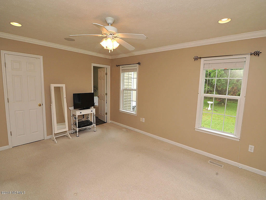 1562 Washington Acres Road Hampstead, NC 28443 - Photo 12 of 21 MBR
