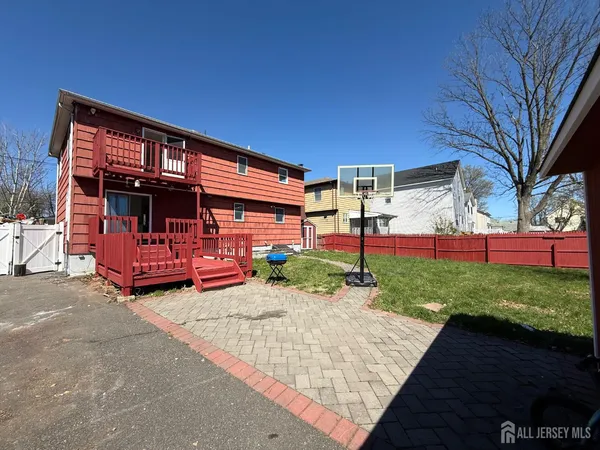 $4,900 | 35 Fiat Avenue, Iselin, NJ 08830