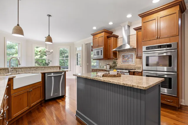 $999,000 | 9449 Windrose Circle, Ooltewah, TN 37363