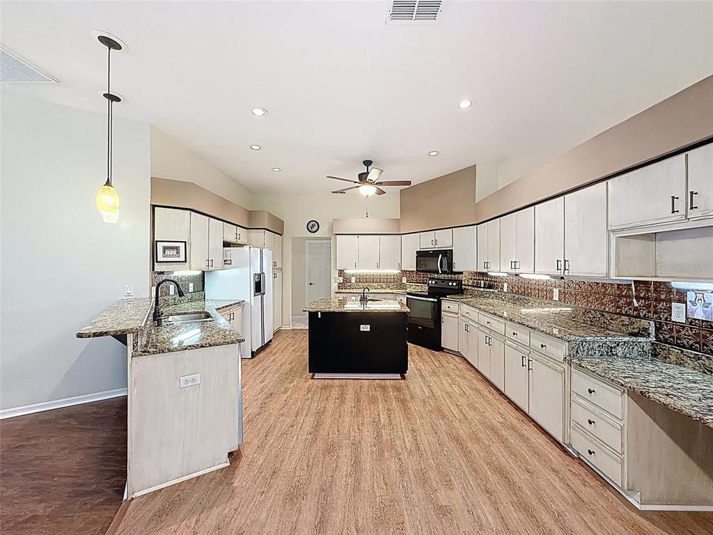 19295 Southwest 90th Ln Road Dunnellon, FL 34432 - Photo 18 of 83