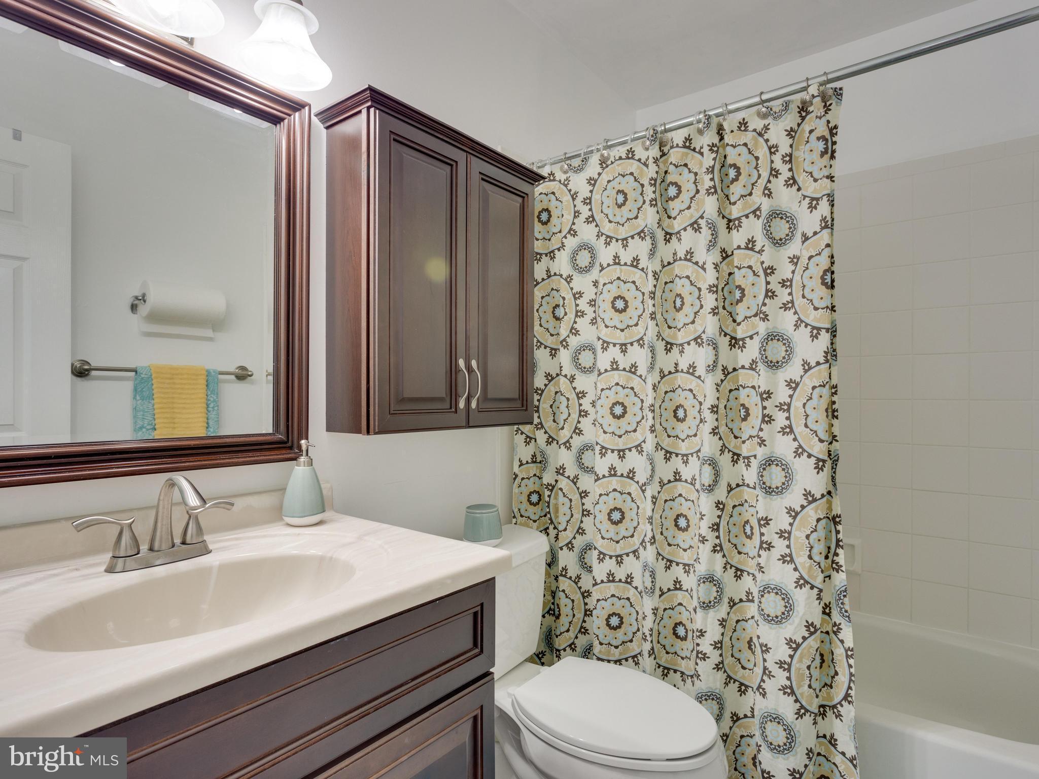 7770 Brandeis Way Springfield, VA 22153 - Photo 15 of 30 Upper Level Full Bath