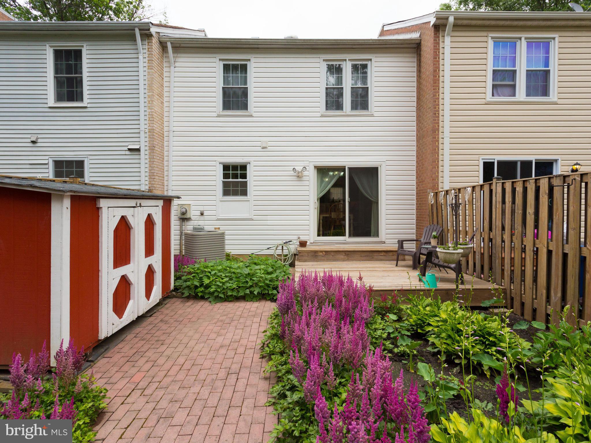 7770 Brandeis Way Springfield, VA 22153 - Photo 25 of 30 Exterior (Rear)