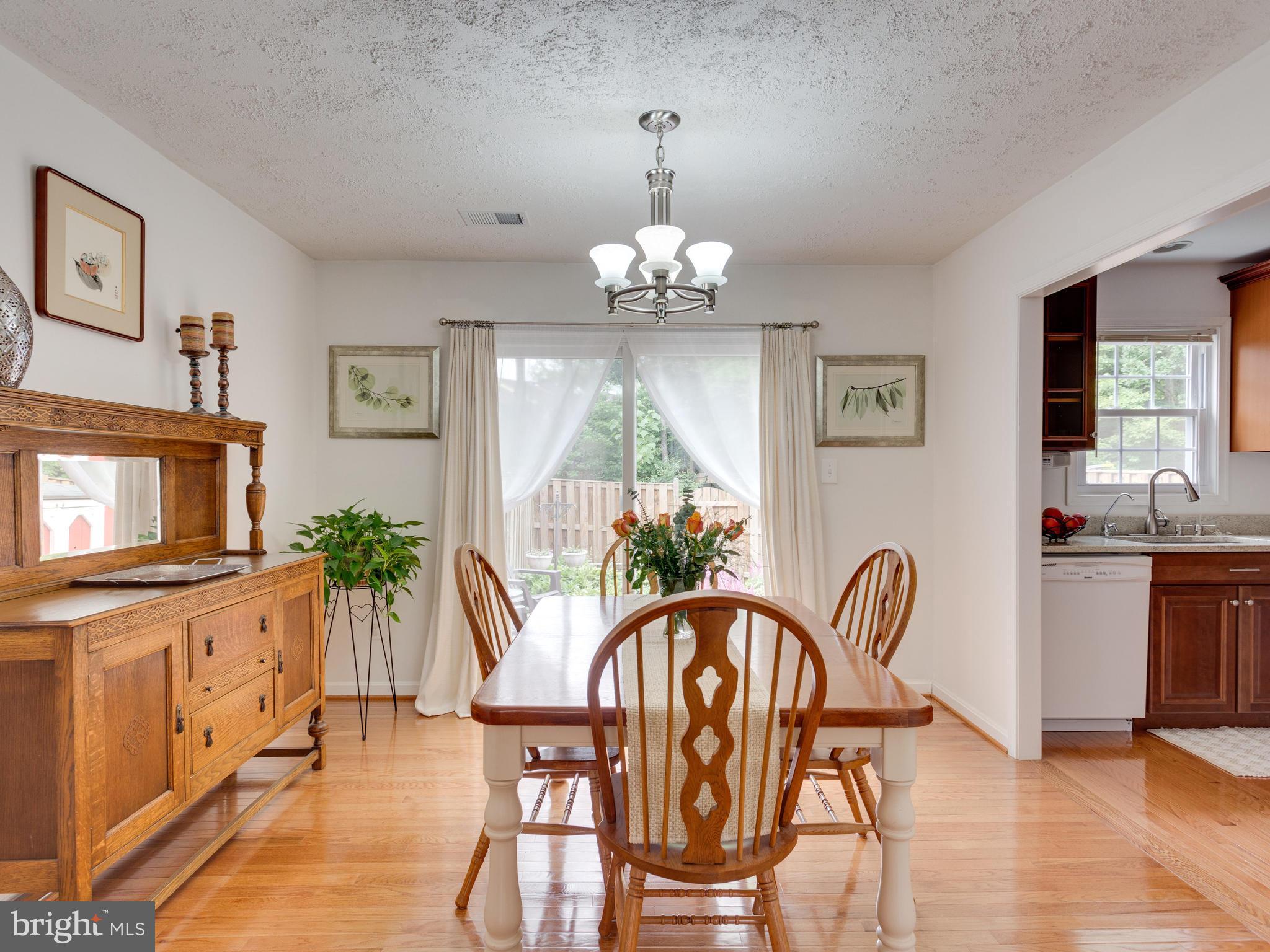 7770 Brandeis Way Springfield, VA 22153 - Photo 7 of 30 Dining Room