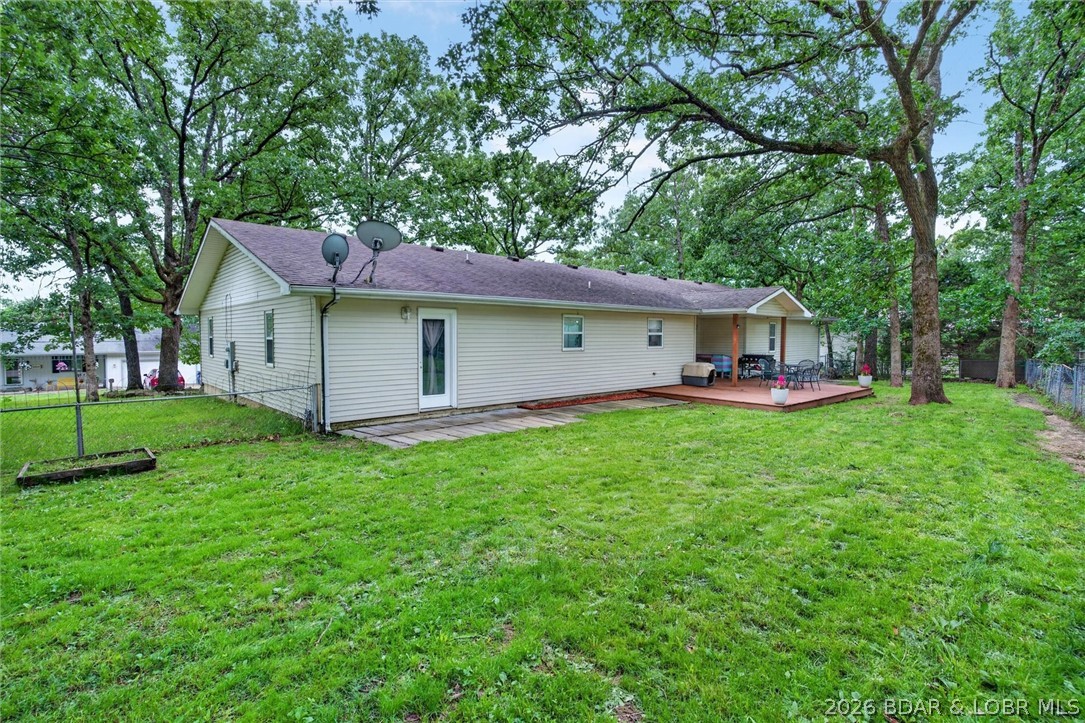 1041 Ha Ha Tonka Road Camdenton, MO 65020 - Photo 35 of 44