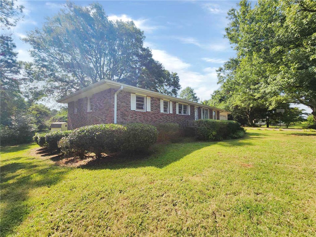 915 Evergreen Church Road Starr, SC 29684 - Photo 2 of 21 Gallery Image 2