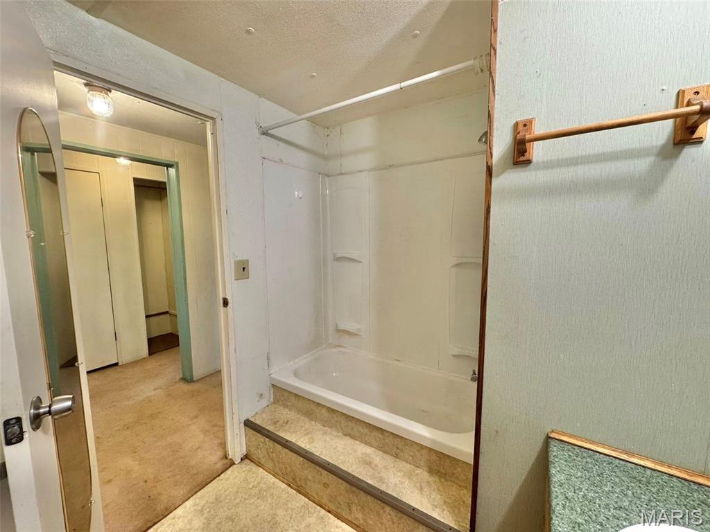 355 Bainbridge Street Barry, IL 62312 - Photo 11 of 14