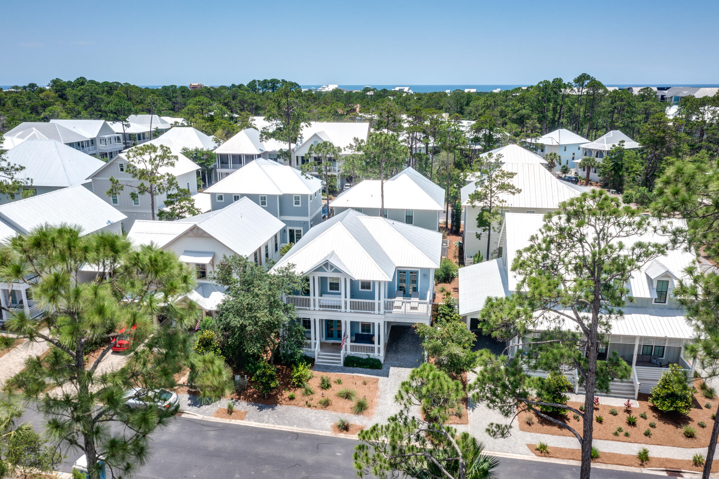 186 Matt's Way Santa Rosa Beach, FL 32459 - Photo 46 of 57 an aerial view of multiple houses with a lake view