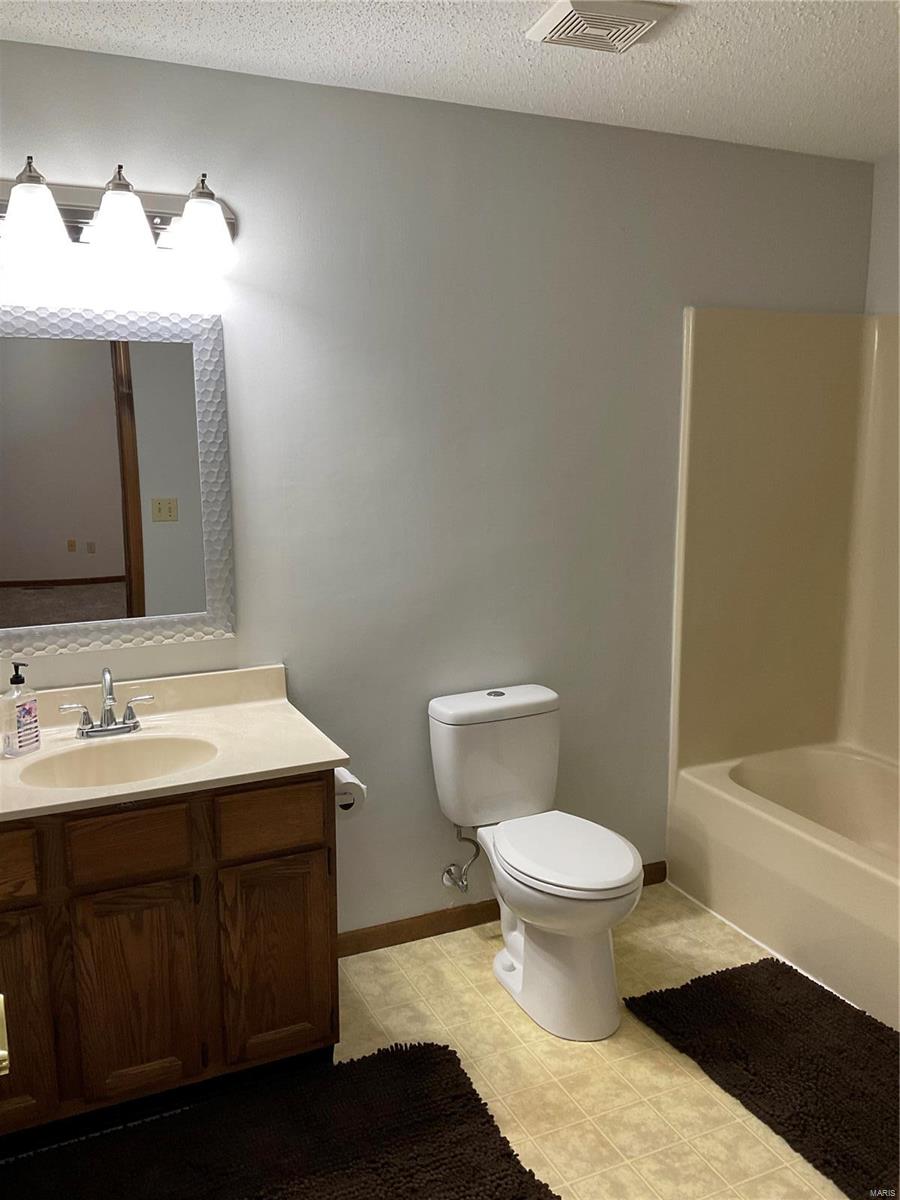 4 Impala Court Belleville, IL 62221 - Photo 18 of 22