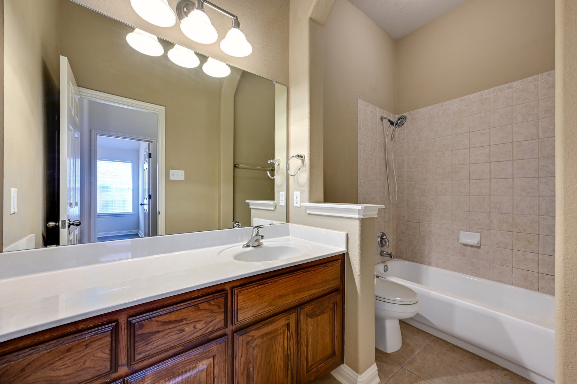 1809 Hidden Springs Path Round Rock, TX 78665 - Photo 20 of 25