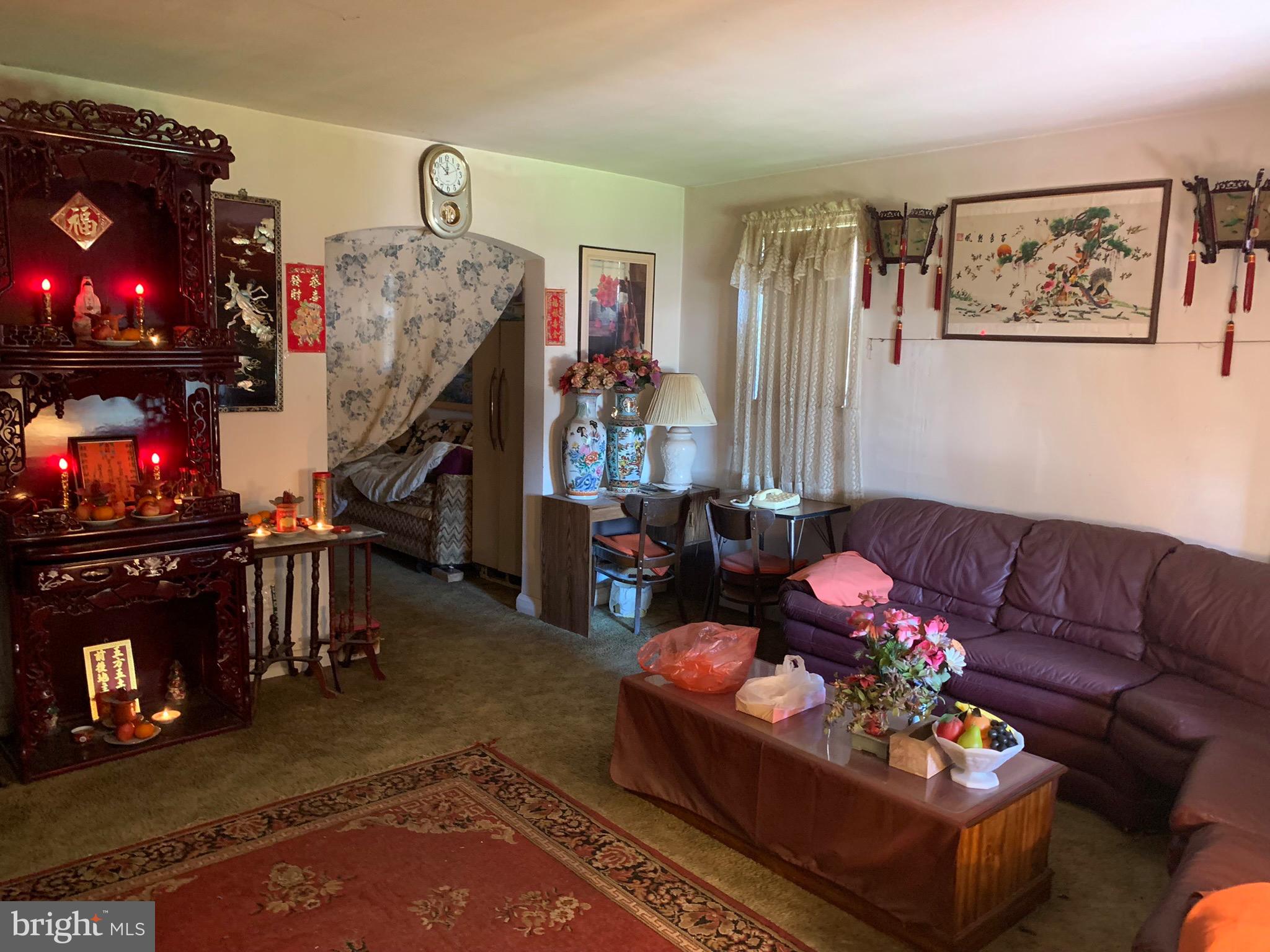 4012 Labyrinth Road Baltimore, MD 21215 - Photo 6 of 17