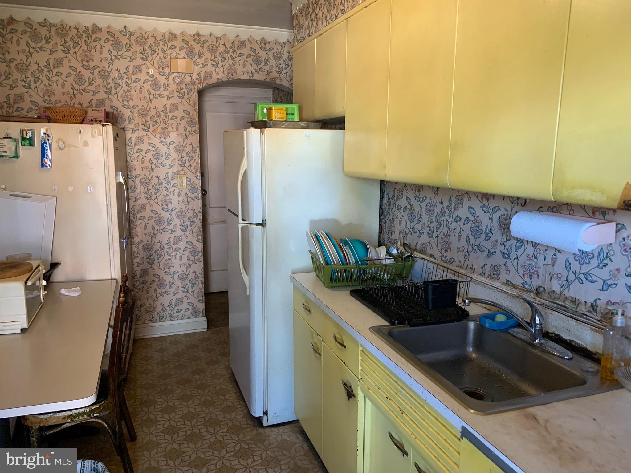 4012 Labyrinth Road Baltimore, MD 21215 - Photo 7 of 17
