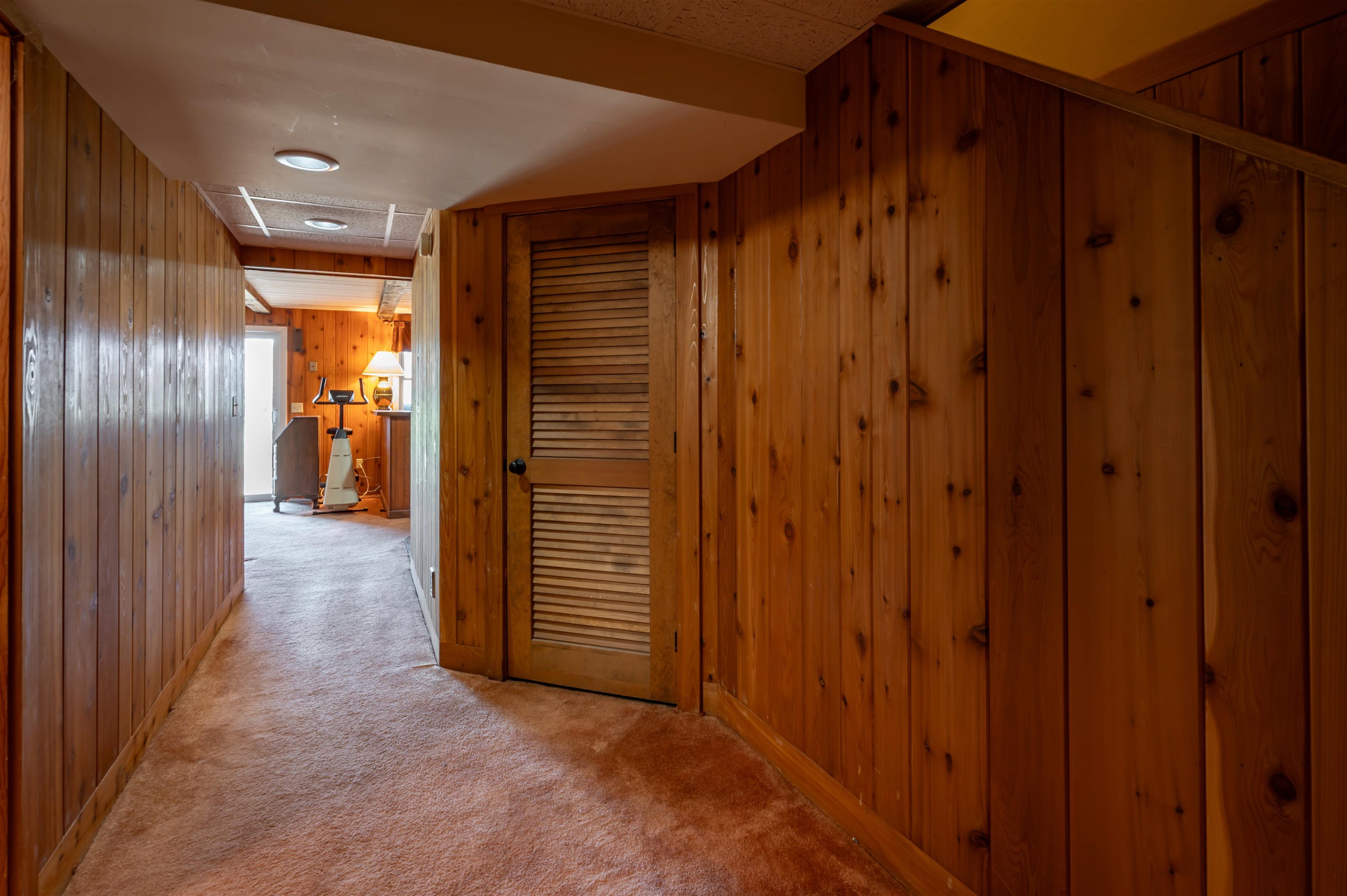 8 Veterans Road, Unit 8 Amherst, NH 03031 - Photo 26 of 46